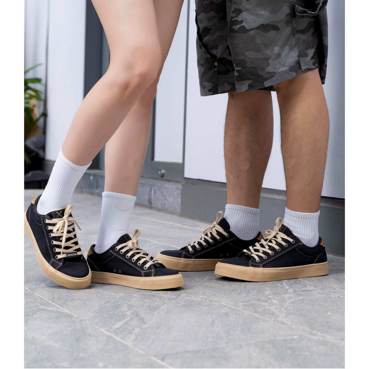 E12 BLACK BEIGE